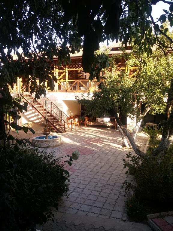 Guest House Albatros Cholpon-Ata Εξωτερικό φωτογραφία