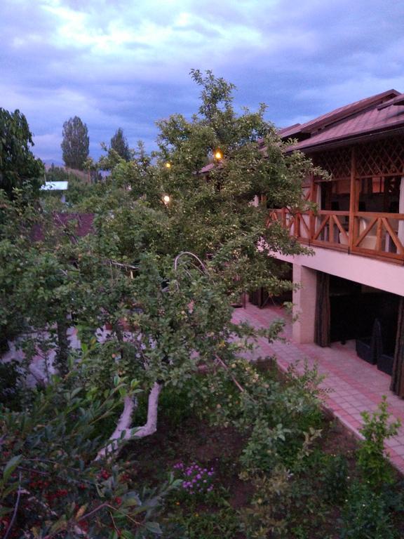 Guest House Albatros Cholpon-Ata Εξωτερικό φωτογραφία